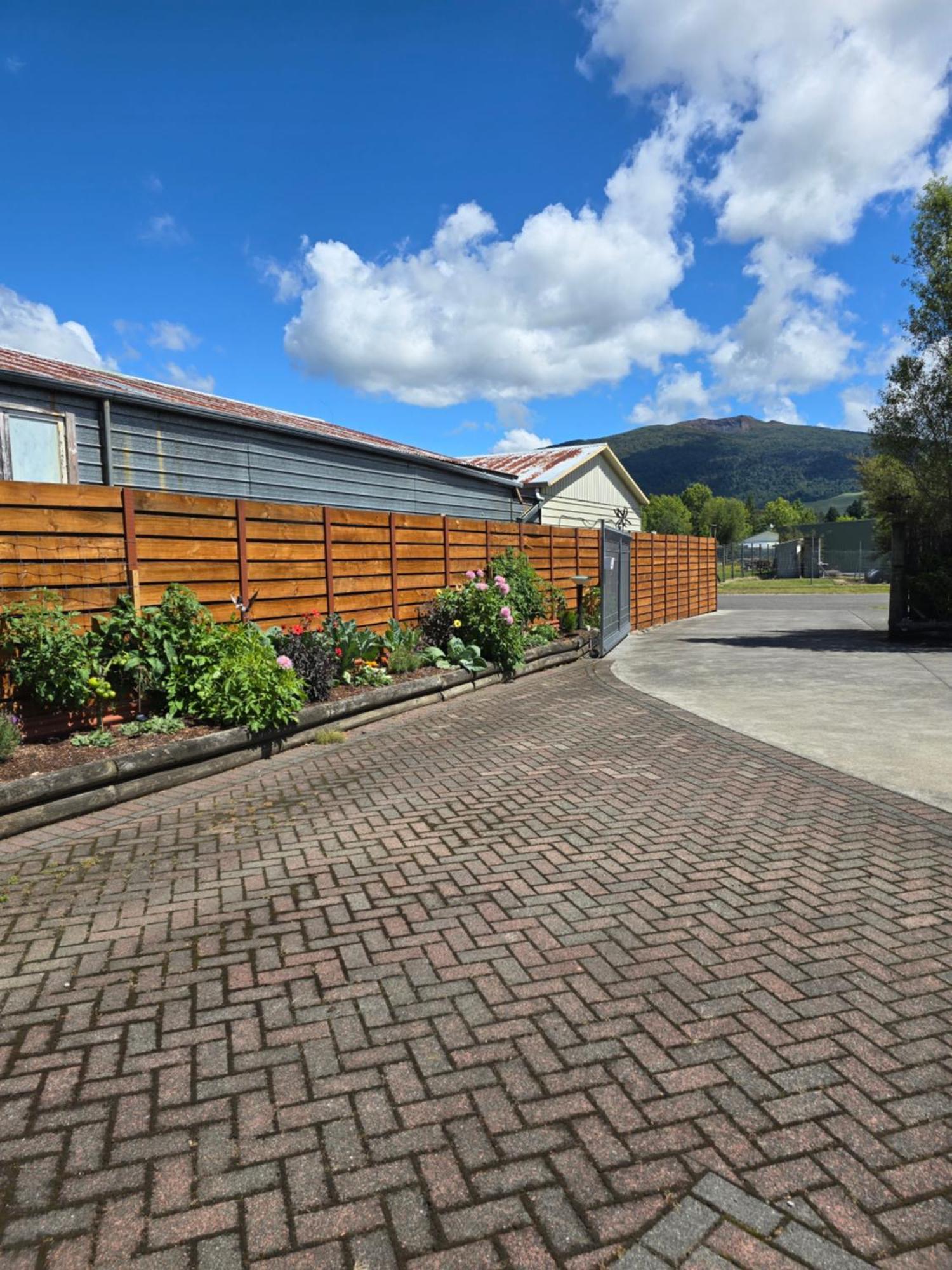 Villa The Redbarn à Turangi Extérieur photo